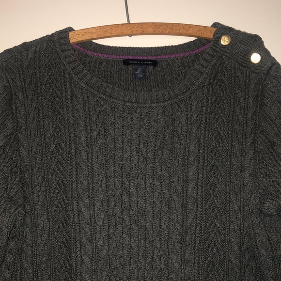 Tommy Hilfiger sweater - Picture 3 of 3